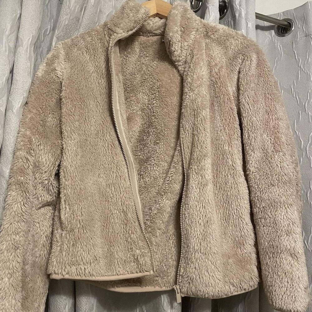 Uniqlo Fleece Jacket
